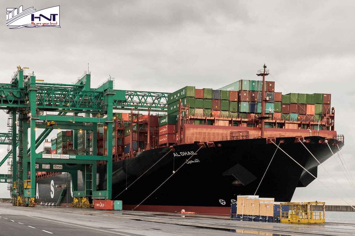 海关进口和出口货物的程序是什么？